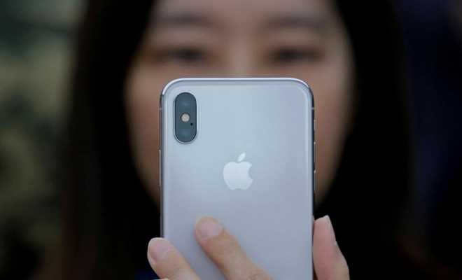 Apple đẩy mạnh cập nhật phần mềm tại Trung Quốc sau vụ cấm iPhone Apple đẩy mạnh cập nhật phần mềm tại Trung Quốc sau vụ cấm iPhone