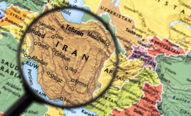Động đất mạnh làm rung chuyển một vùng ở Iran, hơn 250 người bị thương Động đất mạnh làm rung chuyển một vùng ở Iran, hơn 250 người bị thương