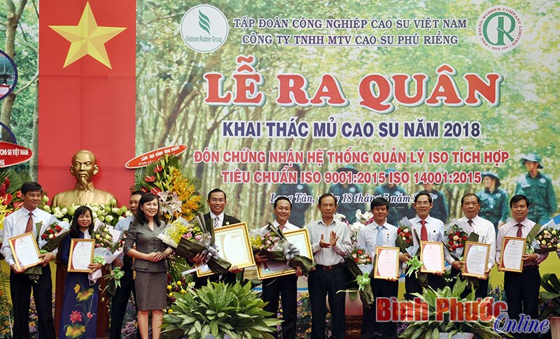 Gắn chất lượng sản phẩm với bảo vệ môi trường Gắn chất lượng sản phẩm với bảo vệ môi trường