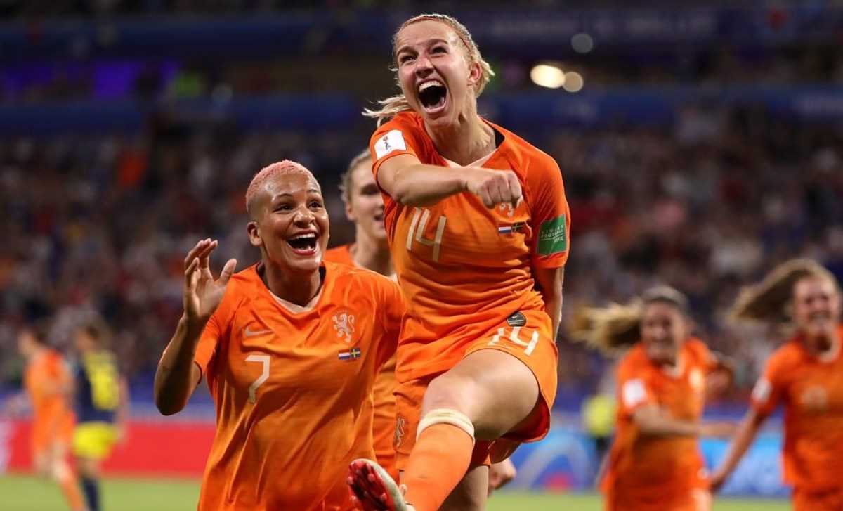 Hạ Thụy Điển, Hà Lan lần đầu vào chung kết World Cup nữ