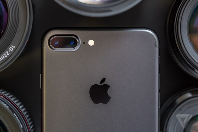 Apple chính thức đưa chế độ chụp ảnh xóa phông tới iPhone 7 Plus Apple chính thức đưa chế độ chụp ảnh xóa phông tới iPhone 7 Plus