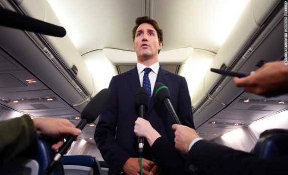 Thủ tướng Canada thừa nhận sai lầm khi hóa trang gương mặt da màu Thủ tướng Canada thừa nhận sai lầm khi hóa trang gương mặt da màu