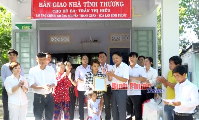 CLB gia đình hạnh phúc: Giữ gìn giá trị truyền thống tốt đẹp CLB gia đình hạnh phúc: Giữ gìn giá trị truyền thống tốt đẹp