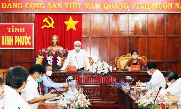 Không đùn đẩy trách nhiệm trong giải quyết khó khăn, vướng mắc của doanh nghiệp Không đùn đẩy trách nhiệm trong giải quyết khó khăn, vướng mắc của doanh nghiệp
