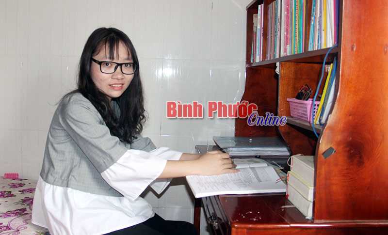 Nguyễn Thị Hằng - thủ khoa Đại học Khoa học xã hội và Nhân văn