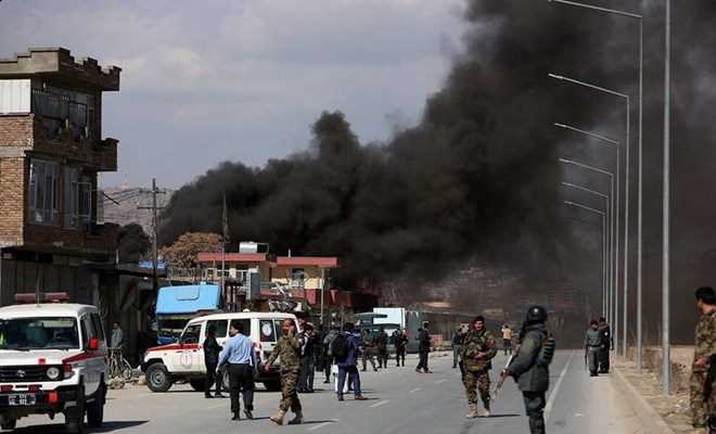 Tên lửa rơi ngay gần Đại sứ quán Mỹ và Phủ tổng thống Afghanistan