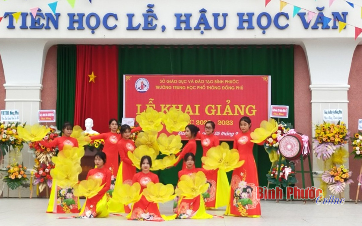 khacbay1_2_13273405092022.jpg