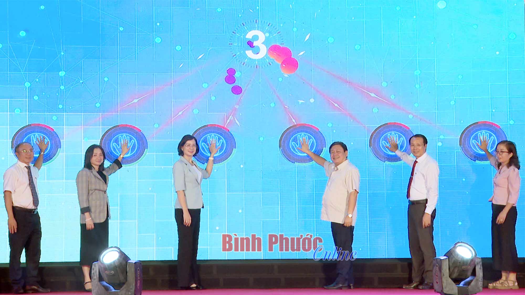 Khai mạc Tuần lễ Công nghệ số - Bình Phước 2025 Khai mạc Tuần lễ Công nghệ số - Bình Phước 2025