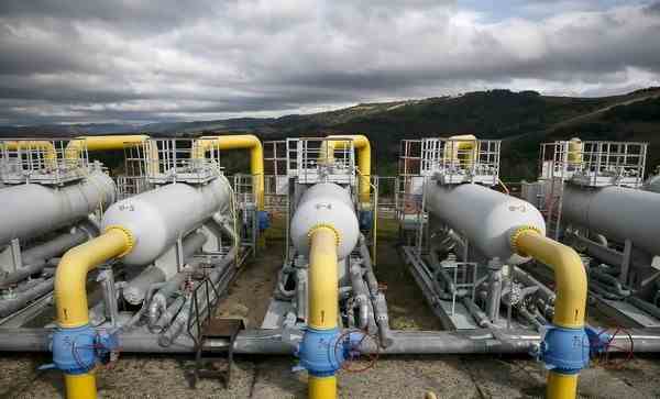 Ukraine ước tính thu về 15 tỷ USD nhờ trung chuyển khí đốt cho Nga