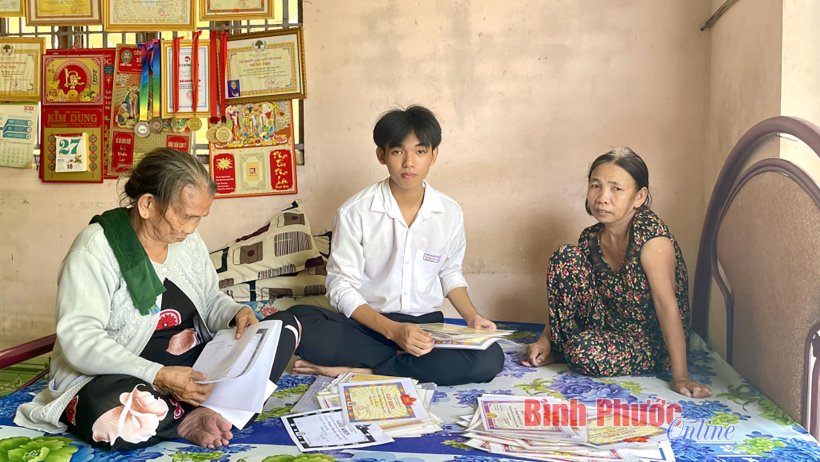Không lùi bước trước khó khăn