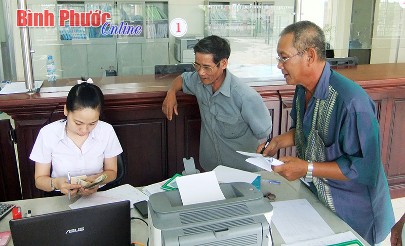 Khó xử lý hành vi cho vay nặng lãi Khó xử lý hành vi cho vay nặng lãi