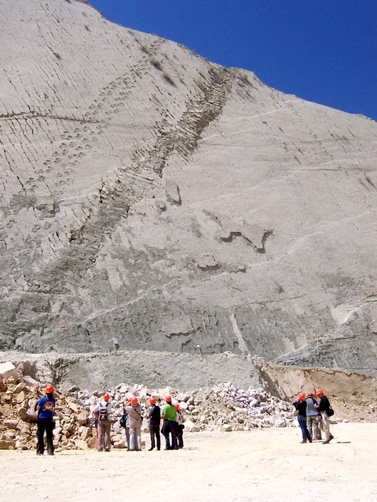 khunglong3.jpg