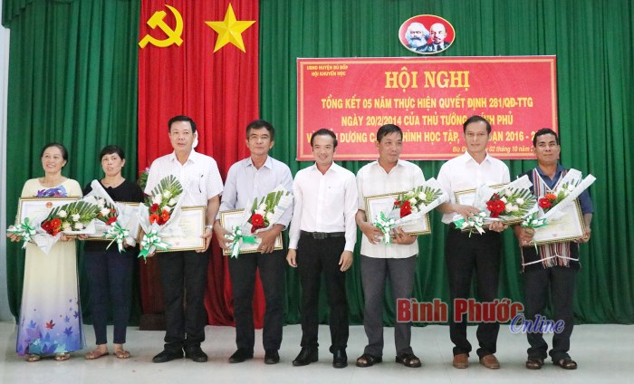 Bù Đốp có hơn 11 ngàn gia đình học tập