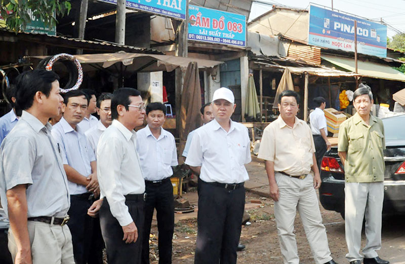 Lãnh đạo tỉnh kiểm tra tiến độ dự án BOT QL13 Lãnh đạo tỉnh kiểm tra tiến độ dự án BOT QL13
