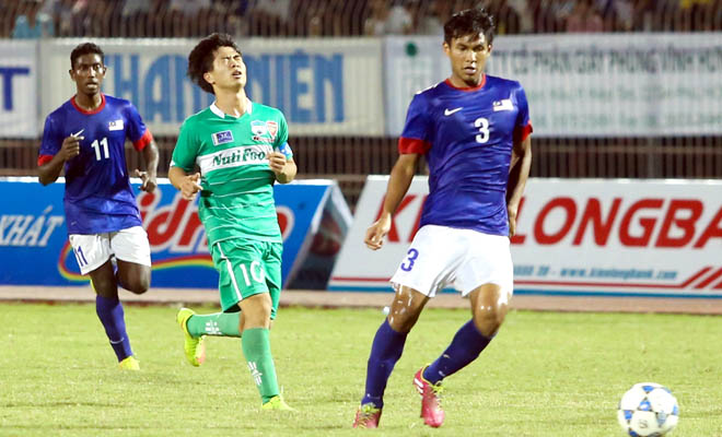 U19 HA.GL - U21 Malaysia 2-1: U19 HA.GL kiệt sức?