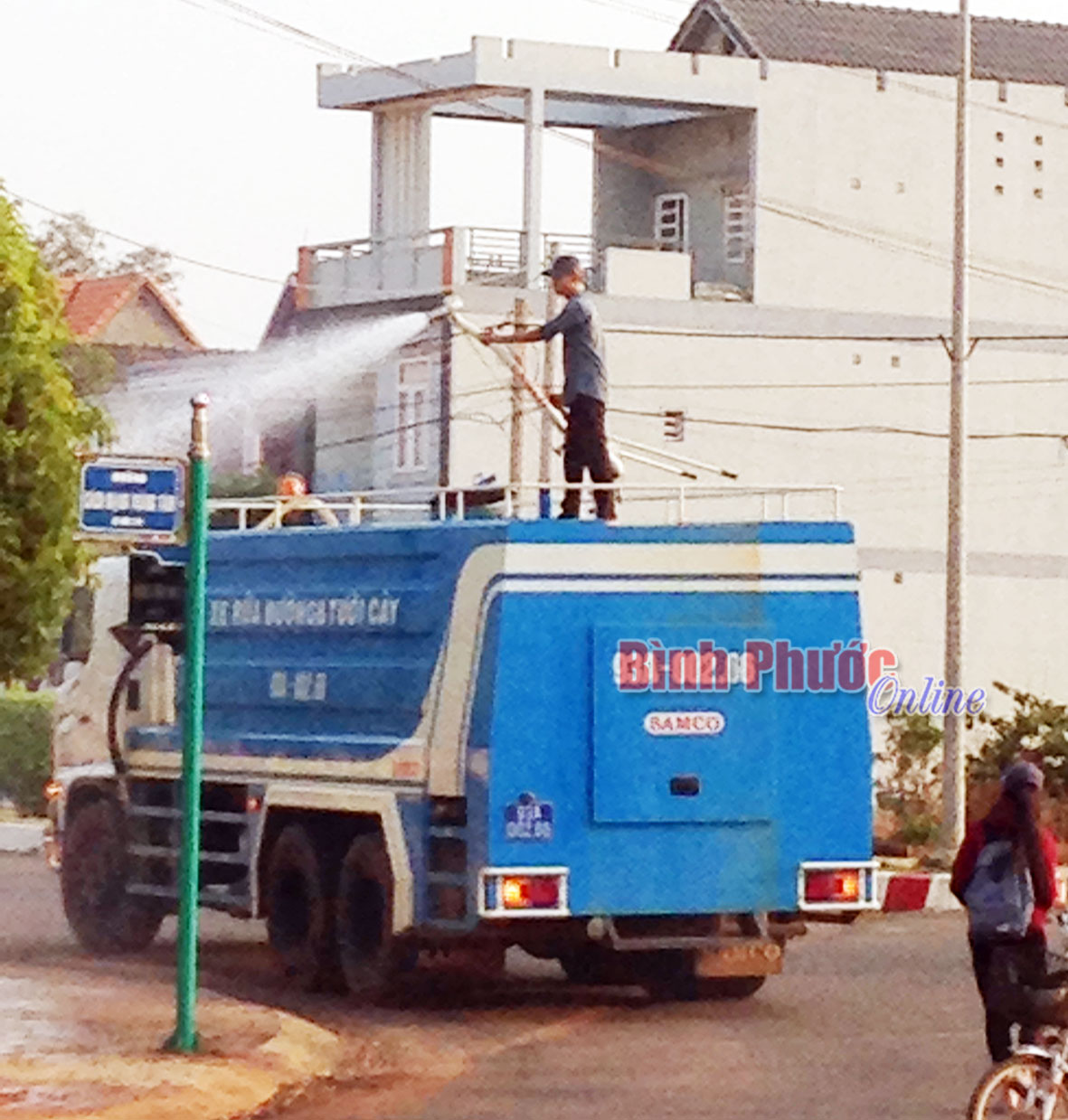 Đùa với "tử thần" Đùa với "tử thần"