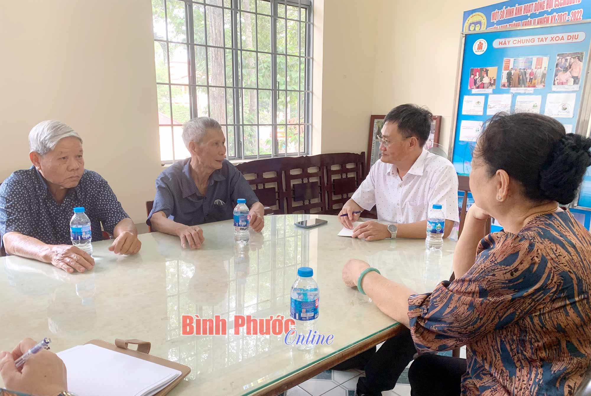 Làm báo ở một nơi đặc biệt