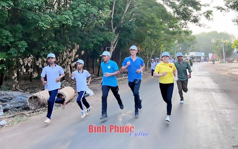 Lan tỏa những bước chân vì cộng đồng