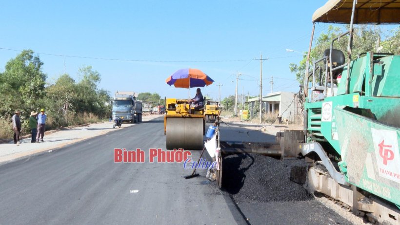 Lan tỏa phong trào hiến đất mở đường