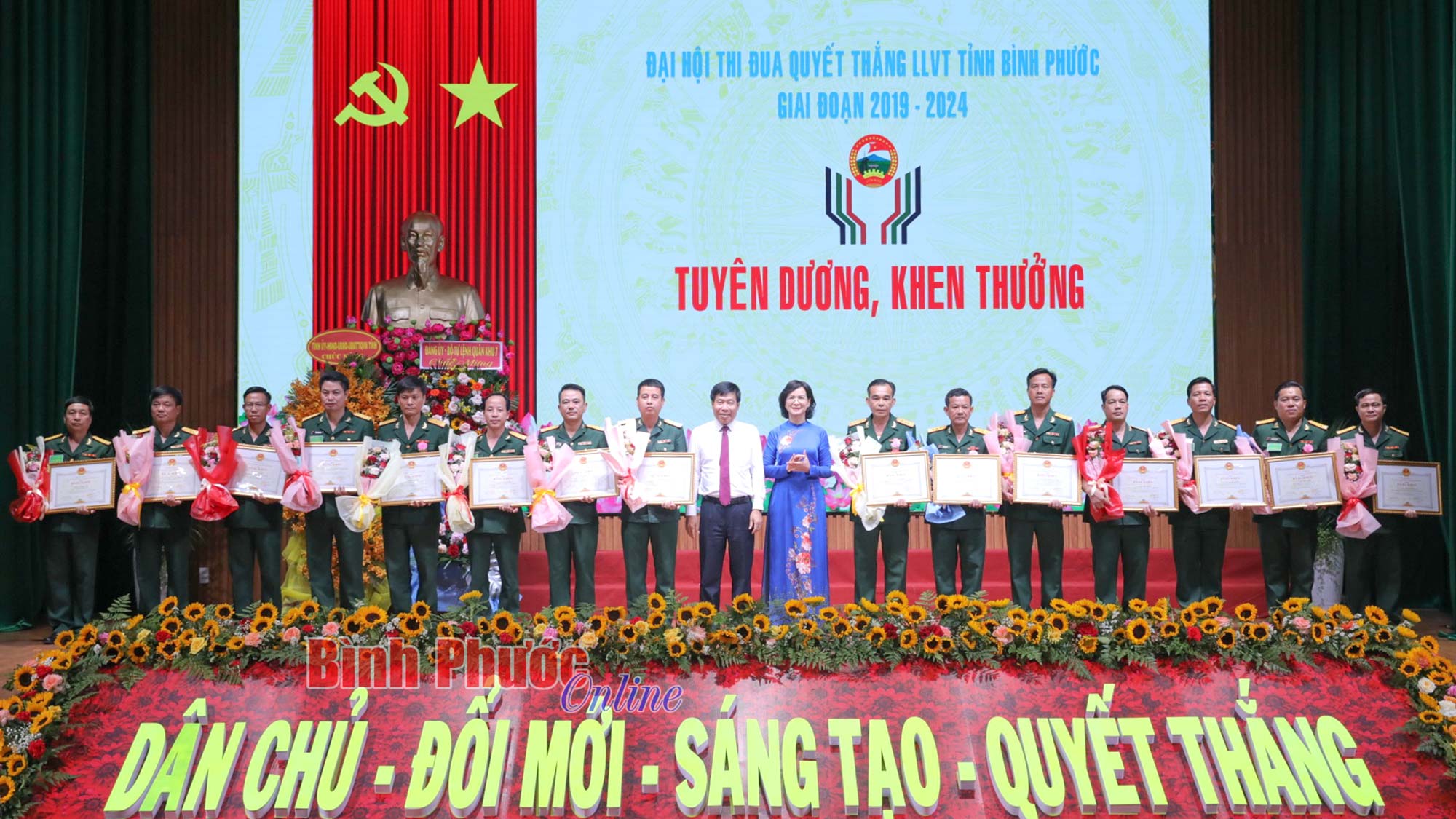 Lan tỏa phong trào Thi đua quyết thắng Lan tỏa phong trào Thi đua quyết thắng