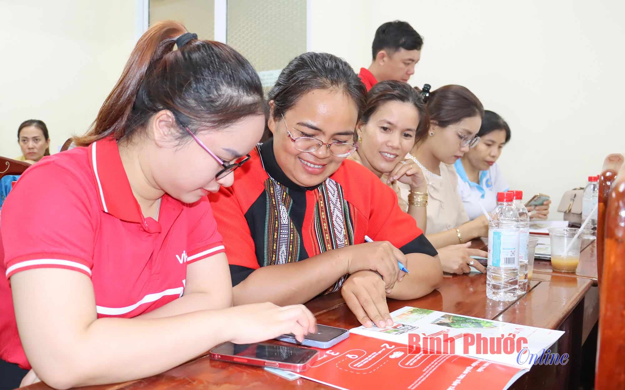 Lan tỏa phong trào thi đua yêu nước Lan tỏa phong trào thi đua yêu nước