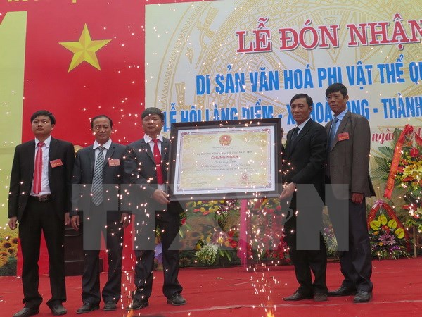 Lễ hội làng Diềm đón nhận Bằng Di sản Văn hóa phi vật thể quốc gia