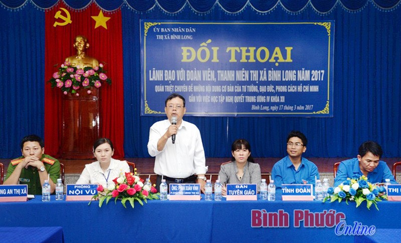Lãnh đạo thị xã Bình Long đối thoại với ĐVTN