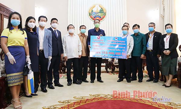 Nước Lào trong đại dịch