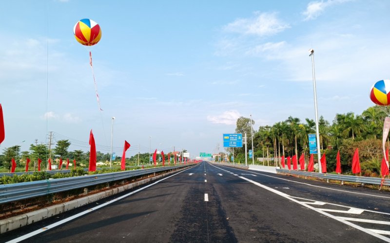 Lễ khánh thành cao tốc Vân Đồn - Móng Cái Lễ khánh thành cao tốc Vân Đồn - Móng Cái