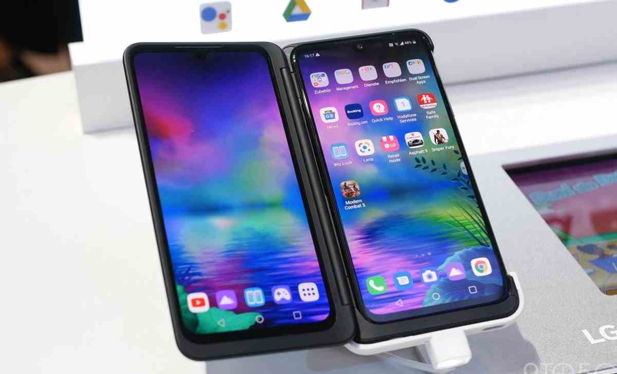 LG Electronics ra mắt smartphone màn hình gập tại Nhật Bản