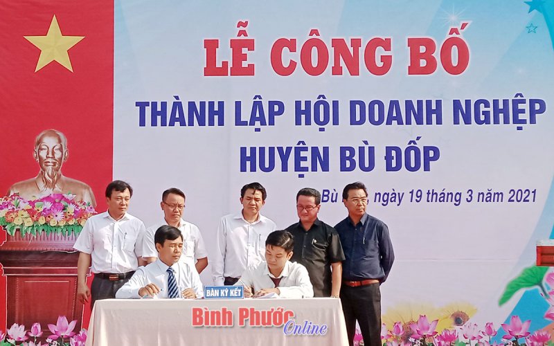 Liên kết để phát triển bền vững Liên kết để phát triển bền vững