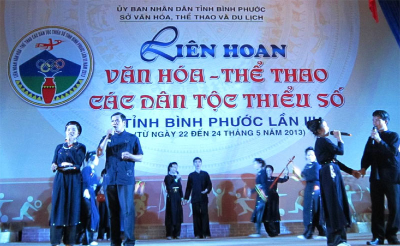 lienhoan2(1).jpg