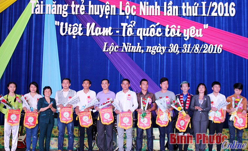 lienhoan2.jpg