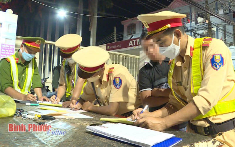 Linh hoạt chiến thuật xử lý “ma men” Linh hoạt chiến thuật xử lý “ma men”