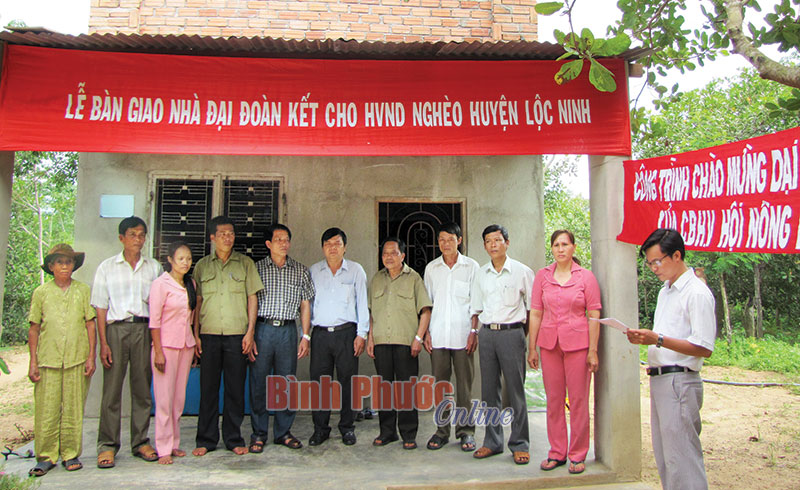 15 năm xây dựng 162 nhà tình thương