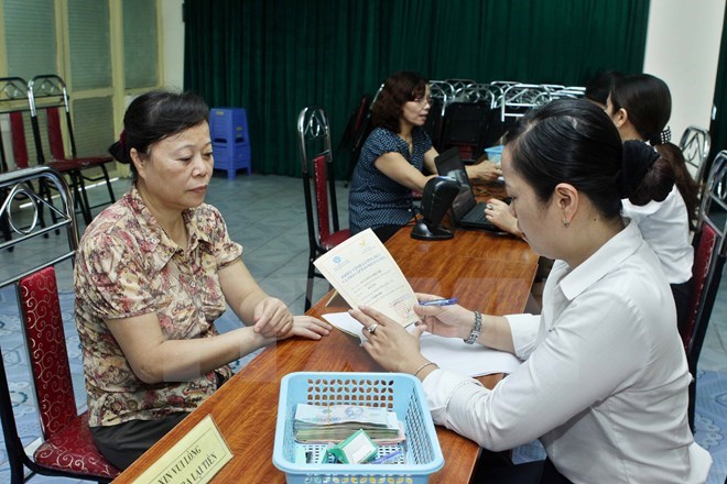Cách tính mức lương hưu hàng tháng theo Luật Bảo hiểm xã hội Cách tính mức lương hưu hàng tháng theo Luật Bảo hiểm xã hội