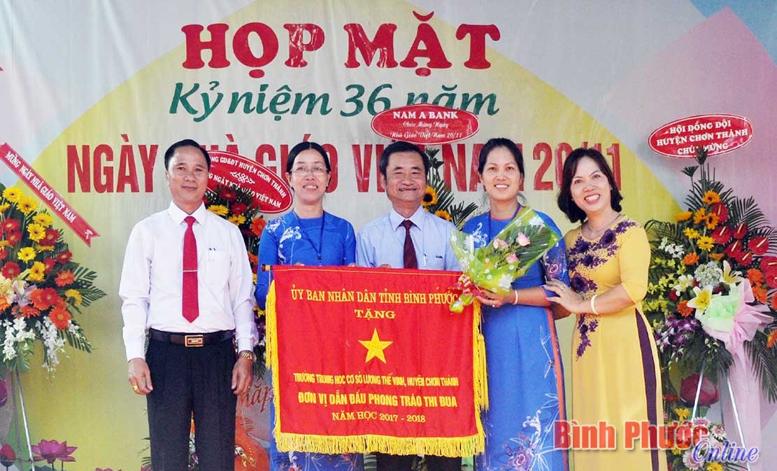 Đơn vị dẫn đầu phong trào thi đua ở Chơn Thành Đơn vị dẫn đầu phong trào thi đua ở Chơn Thành