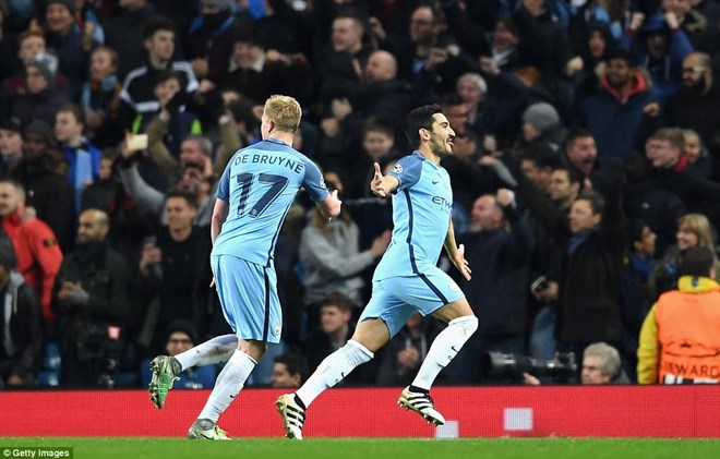 Kết quả chi tiết loạt trận Champions League rạng sáng 2-11