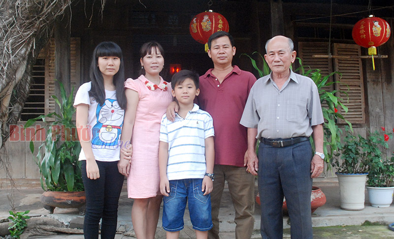 Mang yêu thương đến mỗi gia đình