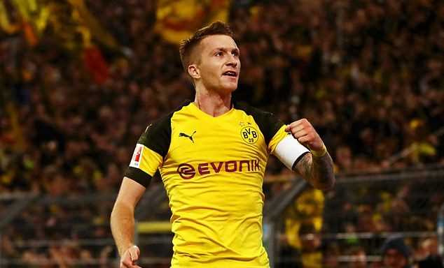 Dortmund ngược dòng đánh bại Bayern sau 'cơn mưa bàn thắng' Dortmund ngược dòng đánh bại Bayern sau 'cơn mưa bàn thắng'
