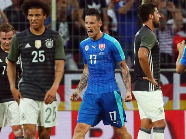 Slovakia sẵn sàng cho EURO sau chiến thắng bất ngờ trước Đức Slovakia sẵn sàng cho EURO sau chiến thắng bất ngờ trước Đức
