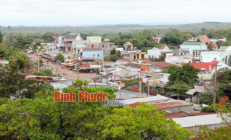 Bom Bo quyết tâm về đích nông thôn mới đúng hẹn Bom Bo quyết tâm về đích nông thôn mới đúng hẹn