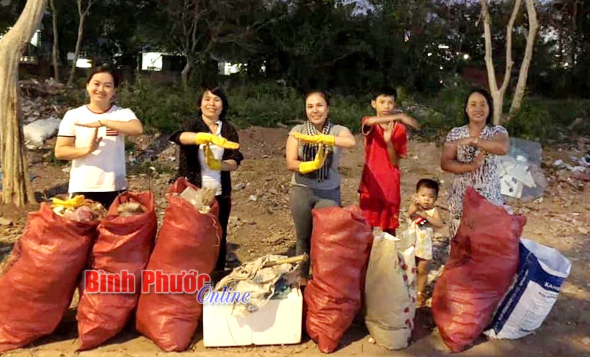 Trashpackers đã đến Đồng Xoài Trashpackers đã đến Đồng Xoài