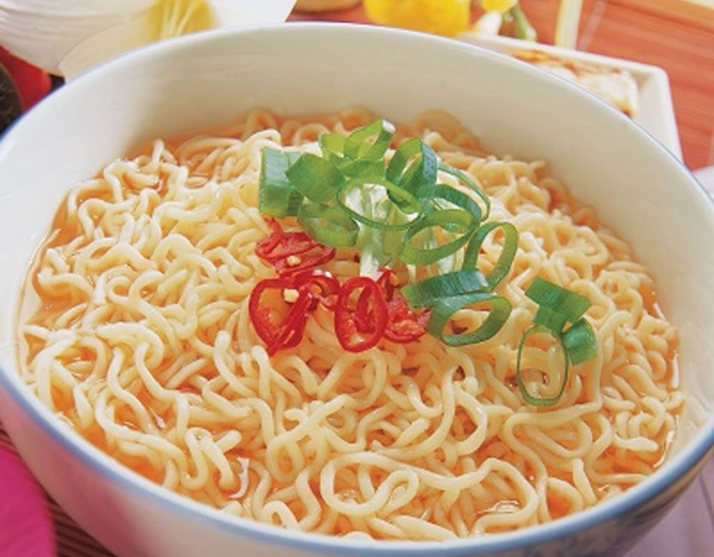 Phát hiện chất gây sỏi thận trong nhiều mẫu mì gói Phát hiện chất gây sỏi thận trong nhiều mẫu mì gói