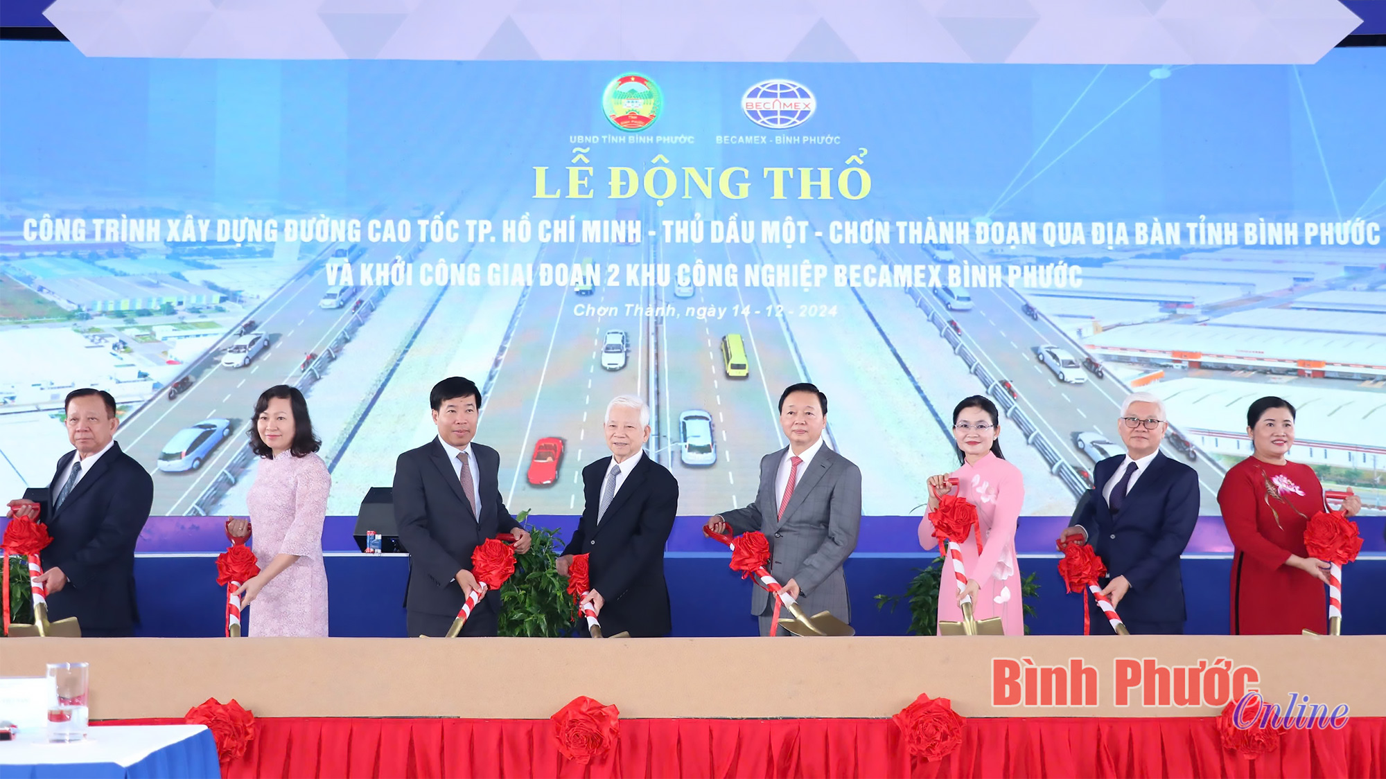 “Mở đường” tạo không gian phát triển mới