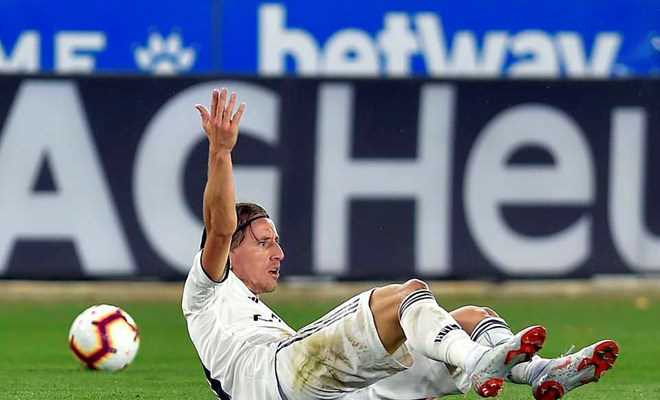 Đêm điên rồ của bóng đá: Real và Bayern cùng 'nếm trái đắng' Đêm điên rồ của bóng đá: Real và Bayern cùng 'nếm trái đắng'