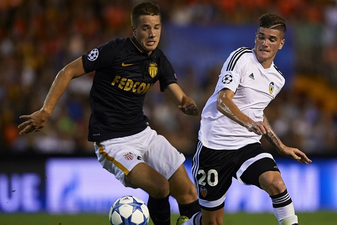 Lịch trực tiếp lượt về vòng play-off Champions League sáng 26-8