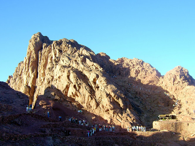 mont7a-147642866217102016105601.jpg