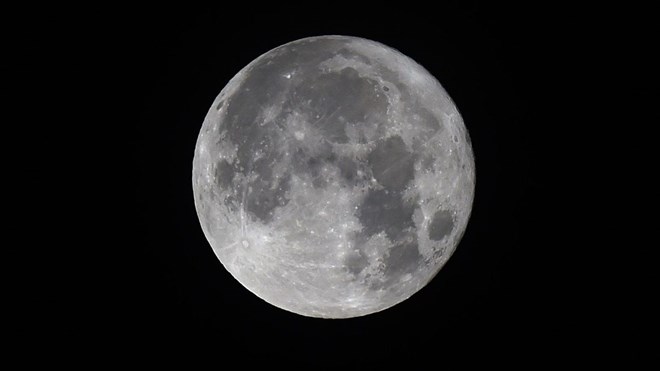moon01032018044023.jpg