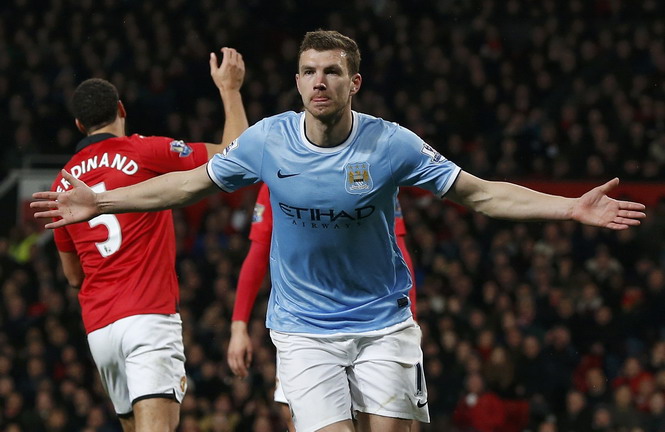Dzeko giúp Man City nhấn chìm M.U tại Old Trafford